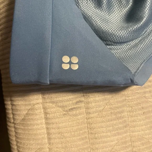 Sweaty Betty large blue bra - Picture 3 of 5